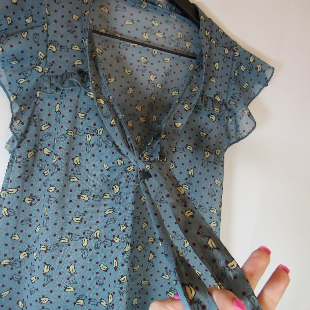 Bird Print Sheer Flutter Sleeve Tie Neck Blouse - Picture 4 of 7